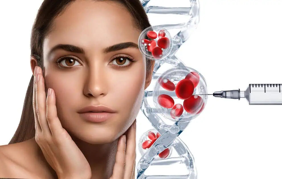 women getting a injection with Sculptra in Scottsdale AZ